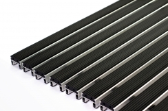 Грязезащитная алюминиевая решетка UrbaNN Classic Р (резина), рис. 1